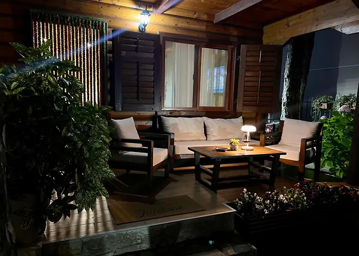 Lulebore * Velipojë